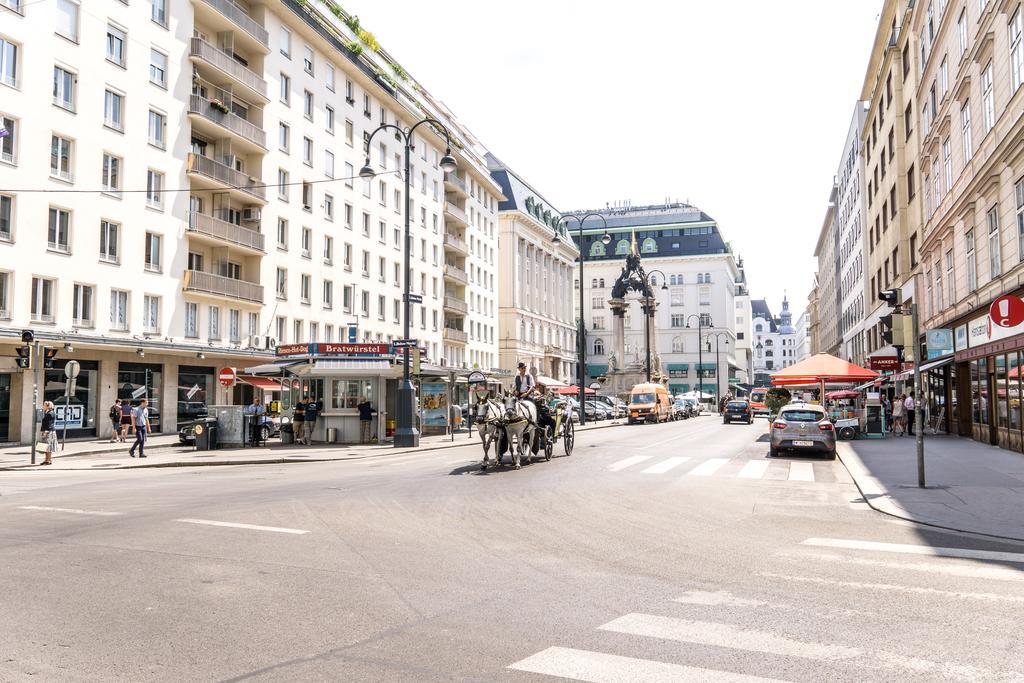 Living Vienna Hoher Markt Exterior foto